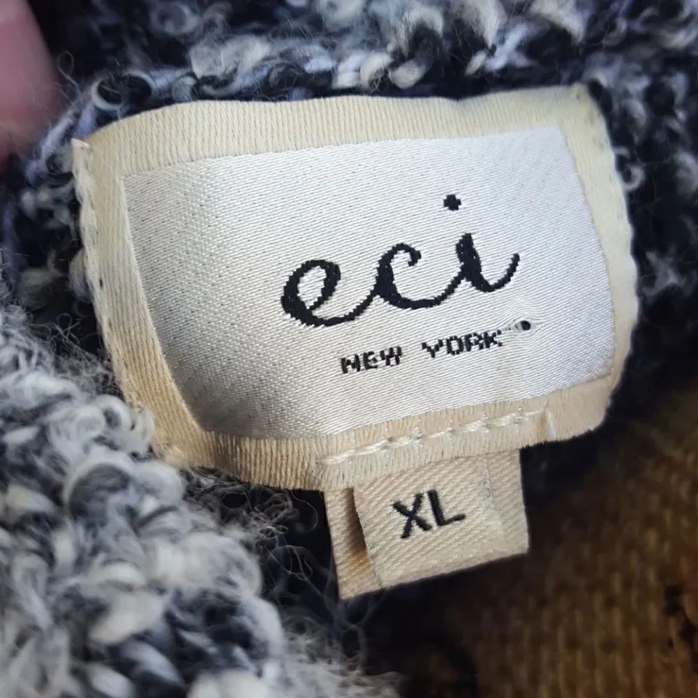 OO ECI cardigan  - Picture 5 of 7